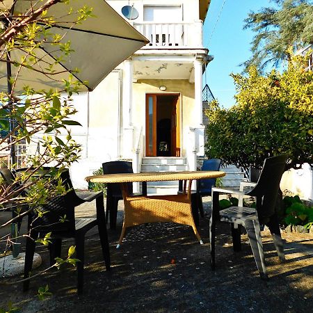 Villa Unifamiliare Con Posto Auto! เลวานโต ภายนอก รูปภาพ