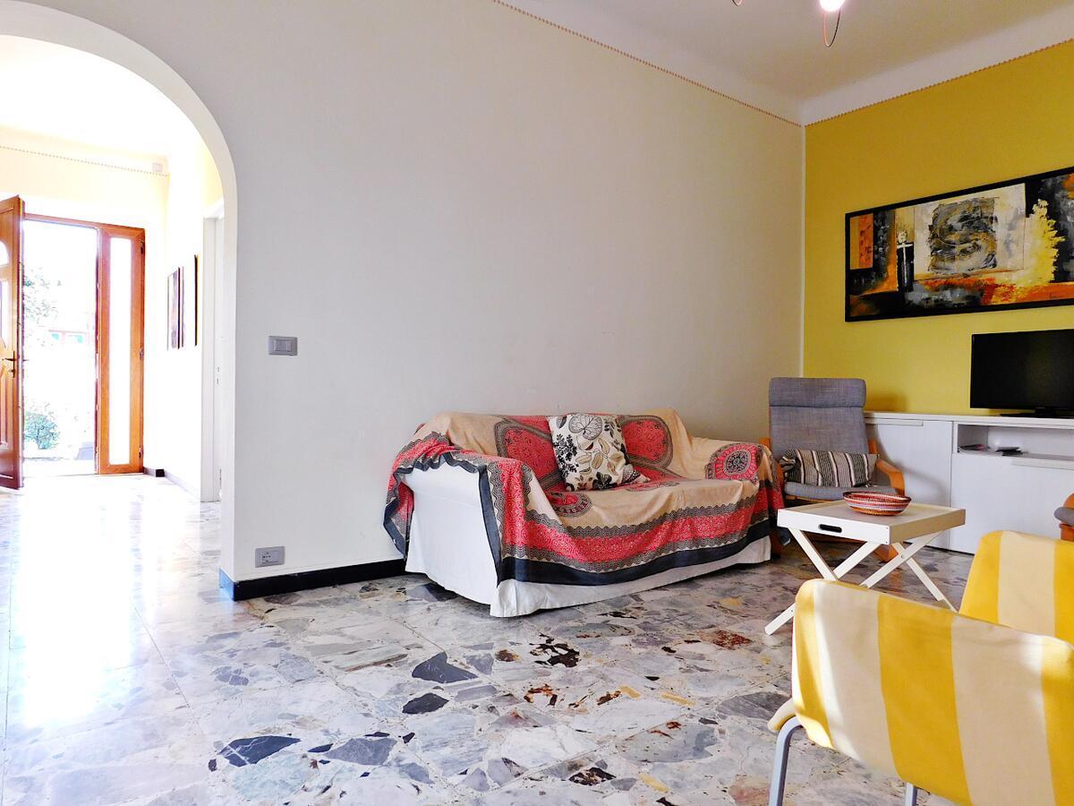Villa Unifamiliare Con Posto Auto! เลวานโต ภายนอก รูปภาพ