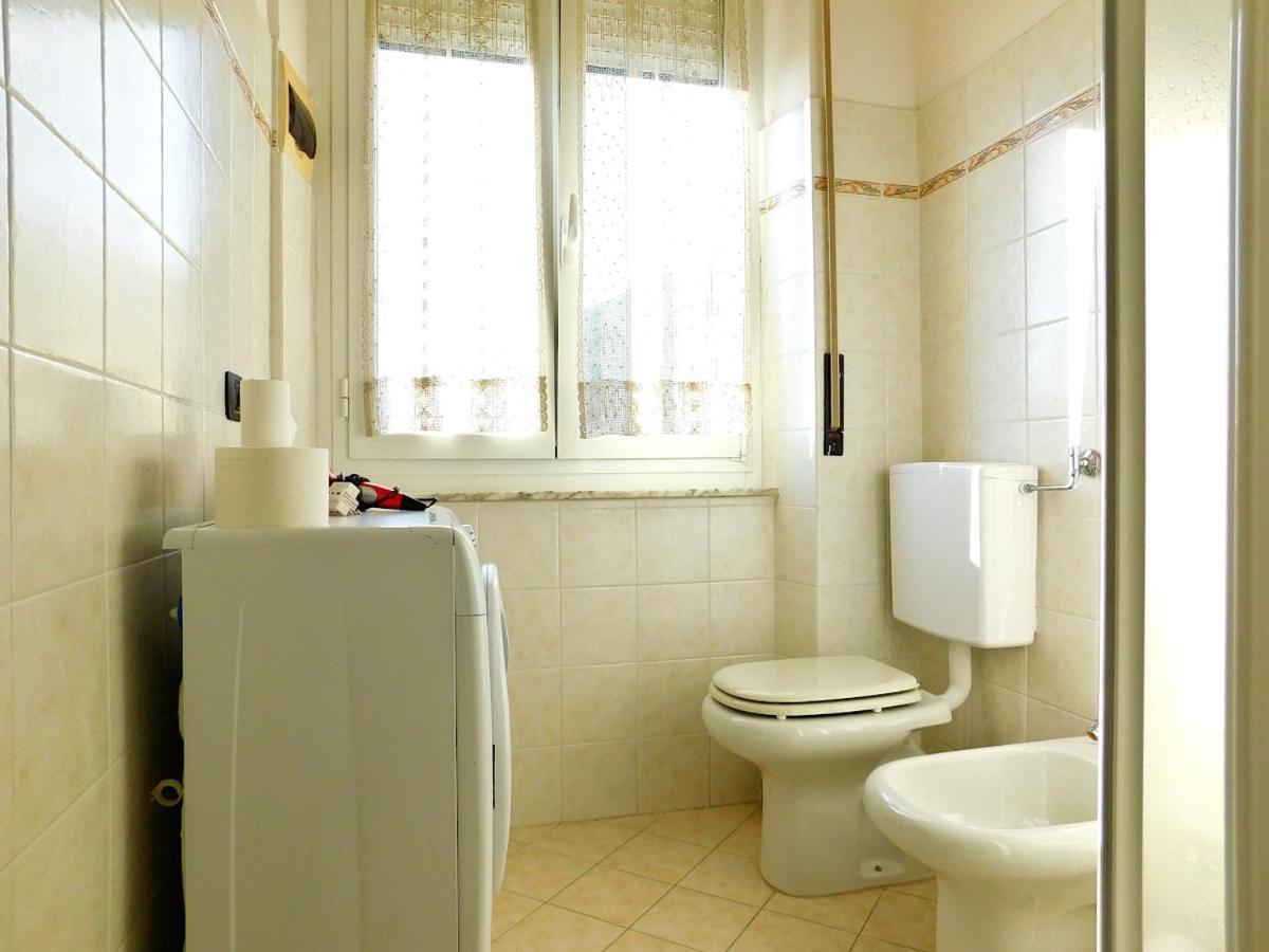 Villa Unifamiliare Con Posto Auto! เลวานโต ภายนอก รูปภาพ