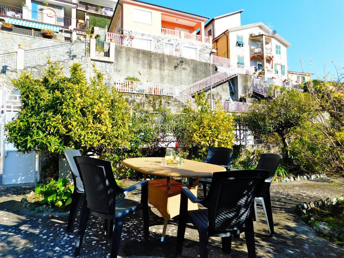 Villa Unifamiliare Con Posto Auto! เลวานโต ภายนอก รูปภาพ